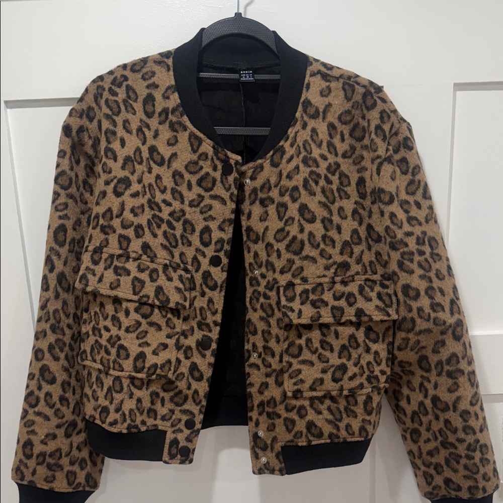 SHEIN Leopard Print Bomber Jacket